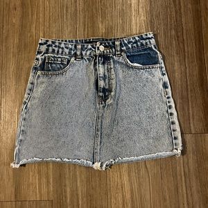 FOREVER 21 Denim mini skirt size small
